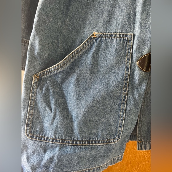 Liz Authentic Jean Jacket - Picture 7 of 11